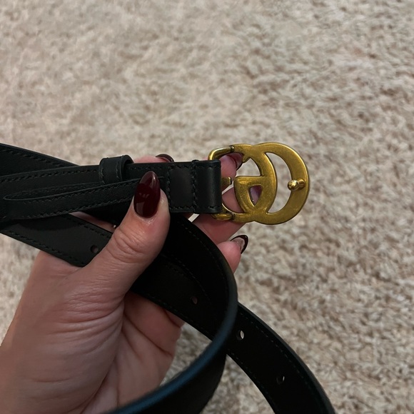 GG MARMONT THIN LEATHER BELT WITH SHINY BUCKLE - Picture 2 of 3